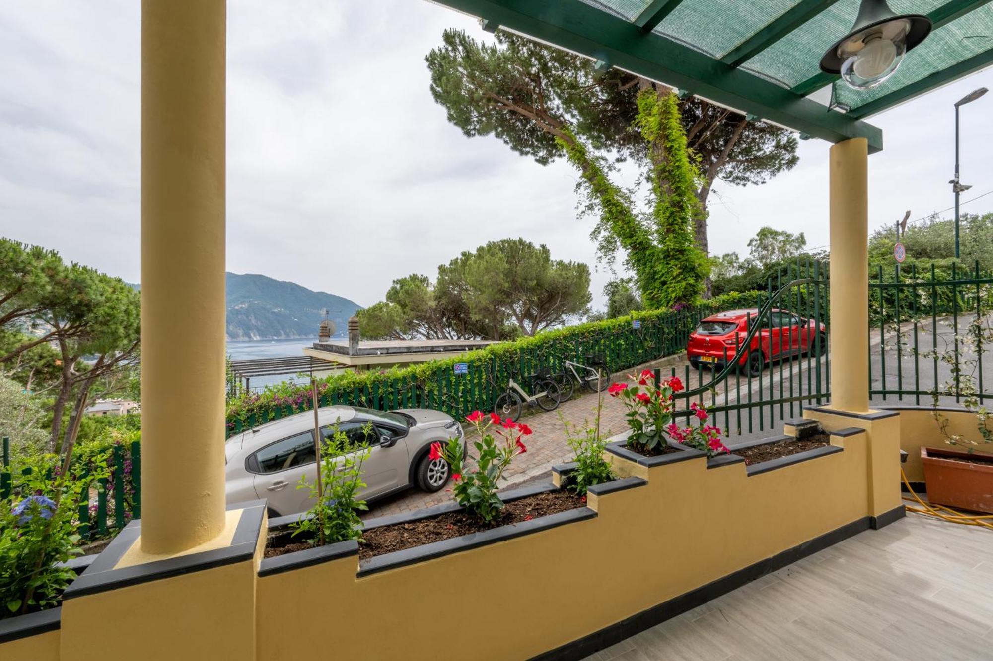 Terrazza Sul Mare B.View56 Villa Recco Bagian luar foto
